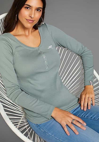 KangaROOS Langarmshirt krempelbare Ärmel, figurbetonter Schnitt, mit Logodr günstig online kaufen