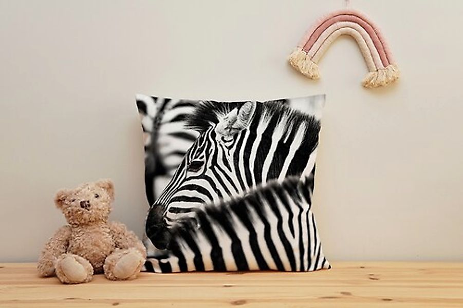queence Dekokissen »Zebra Herde«, Kissenhülle mit HD Premium Druck, geruchs günstig online kaufen