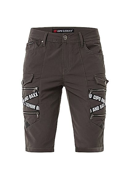 Cipo & Baxx Stoffhose Capri-Shorts mit zahlreichen Taschen günstig online kaufen