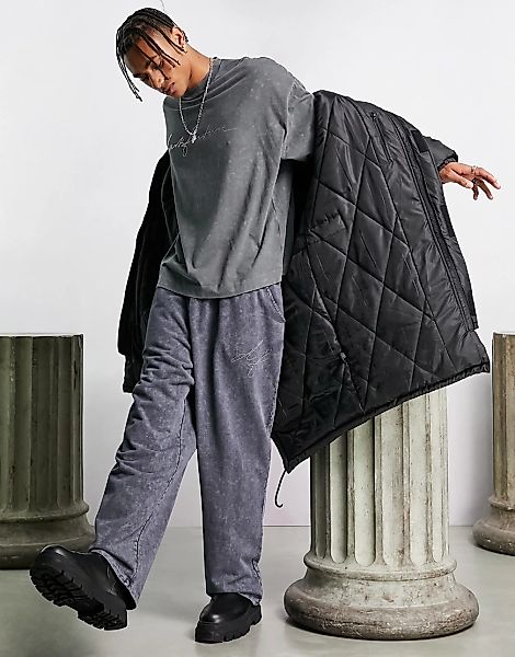 ASOS – Dark Future – Oversize-Jogginghose in verwaschenem Schwarz mit Logo günstig online kaufen