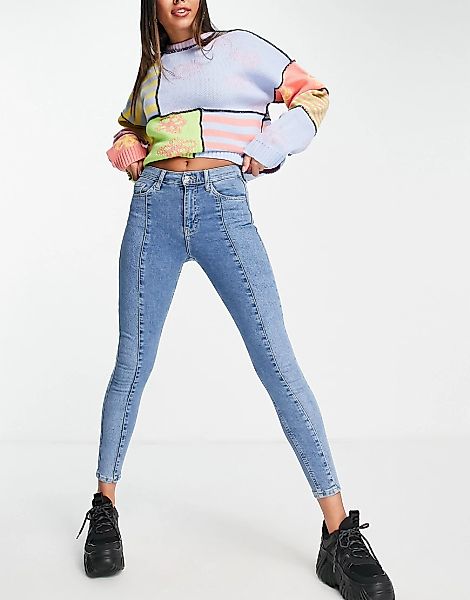 Topshop – Jamie – Jeans in Mittelblau mit Stoffbahnen-Design günstig online kaufen
