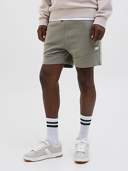 Jack & Jones Sweatshorts "JPSTAIR SWEAT SHORTS BEX SN" mit Kordel günstig online kaufen