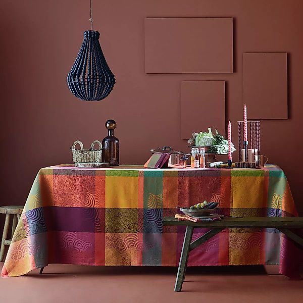 Garnier Thiebaut Tischdecke Mille Rainures Flamboyant günstig online kaufen
