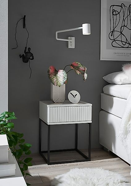 Schlafkontor Nachtkommode »Marle Nachtkonsole, Nachtkästchen auf Metall-Fuß günstig online kaufen
