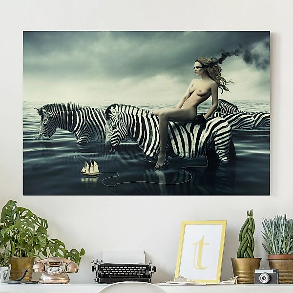 Leinwandbild Akt & Erotik - Querformat Frauenakt mit Zebras günstig online kaufen