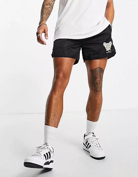 Liquor N Poker – Satin-Shorts in Schwarz mit aufgesticktem „Tennis Club“-Em günstig online kaufen