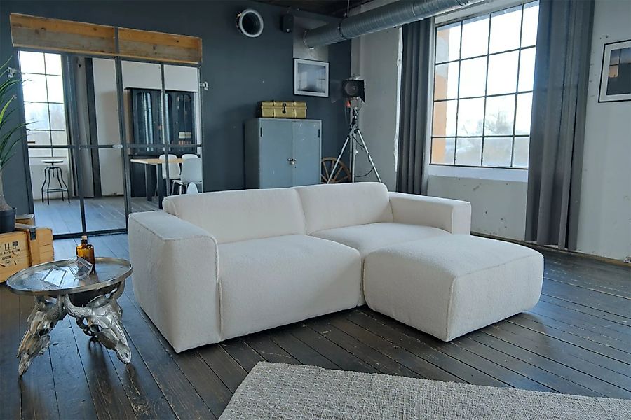 KAWOLA Sofa NELE 3-Sitzer Stoff cremeweiß mit Hocker günstig online kaufen