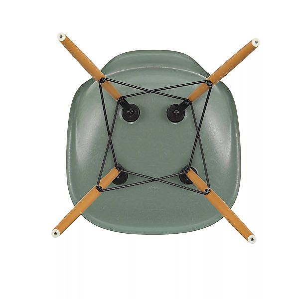 Vitra - Eames Fiberglass Side Chair DSW Ahorn gelblich - meeresschaum grün/ günstig online kaufen