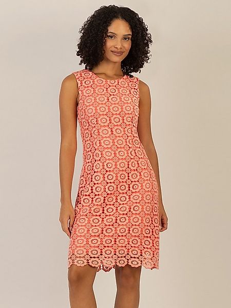 Apart Etuikleid in leichter A- Form aus Blüten Spitze günstig online kaufen