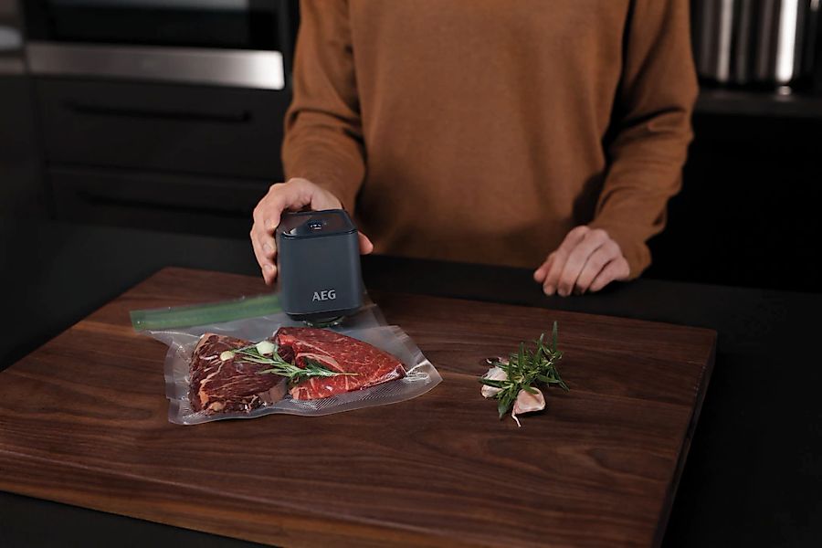 AEG Hand-Vakuumierer "AVFK1+" günstig online kaufen
