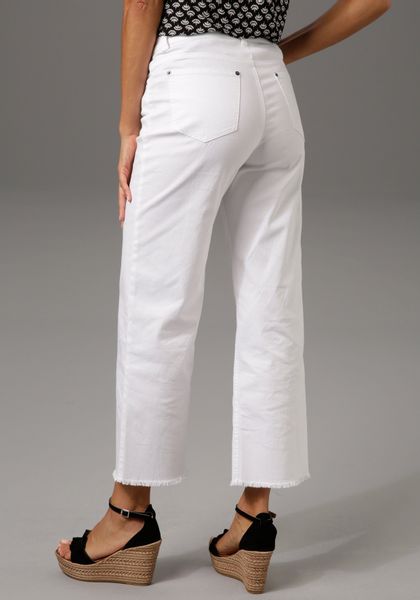 Aniston CASUAL 7/8-Jeans mit leicht ausgefranstem Beinabschluss günstig online kaufen