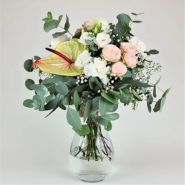 Blumenstrauß Vintage Flavour mit Eukalyptus günstig online kaufen