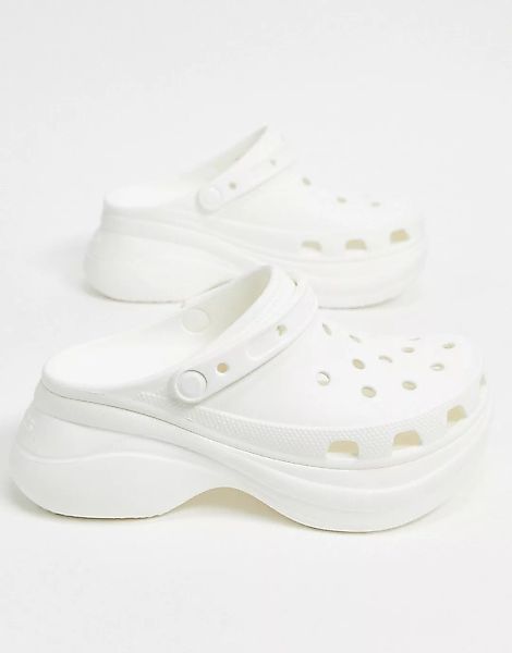Crocs – Bae – Clogs mit Plateausohle in Weiß günstig online kaufen