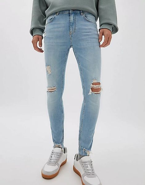 Pull&Bear – Hochwertige Jeans mit engem Schnitt in Hellblau günstig online kaufen