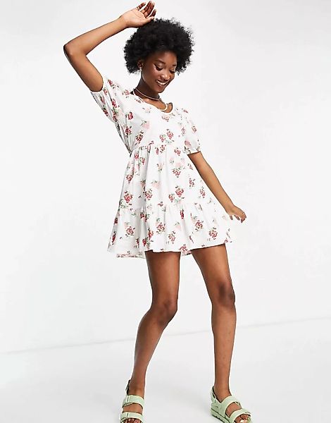Miss Selfridge – Babydoll-Hängerkleid aus Popeline mit Traubenprint-Weiß günstig online kaufen