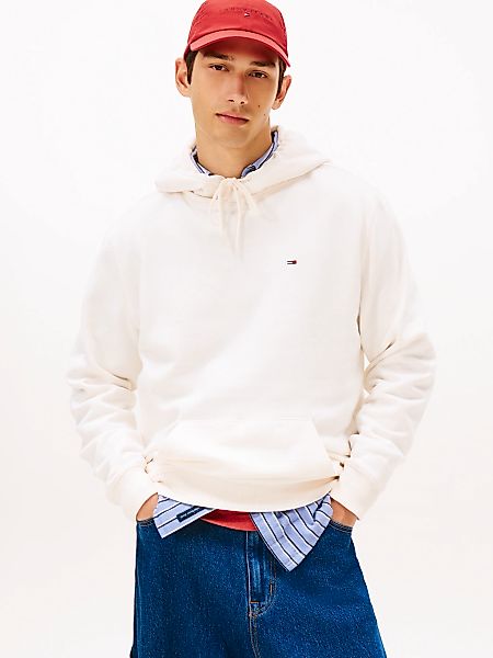 Tommy Jeans Hoodie "TJM REGULAR FLAG", mit bestickten Markenlogo auf Brusth günstig online kaufen