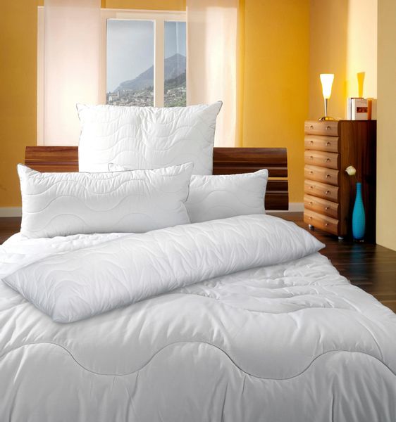 KBT Bettwaren Microfaserbettdecke Body Soft Steppdecke günstig online kaufen