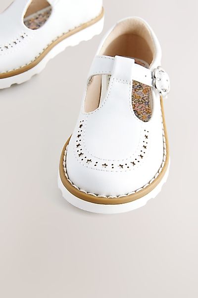 Next T-Steg-Schuhe, weite Passform T-Strap-Sandale (1-tlg) günstig online kaufen