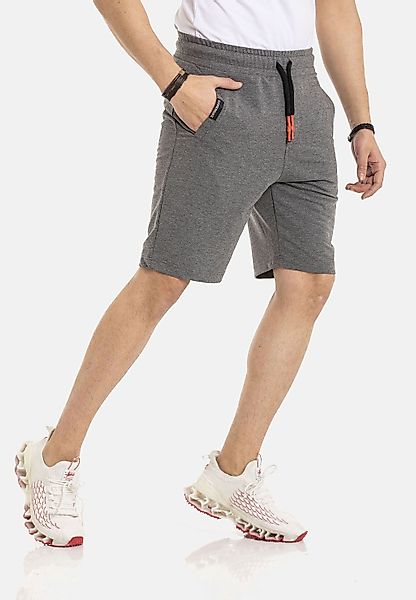 Cipo & Baxx Stoffhose "Shorts", elastischer Bund mit Kordelzug günstig online kaufen