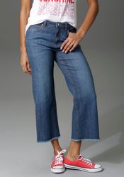 Aniston CASUAL 7/8-Jeans mit leicht ausgefranstem Beinabschluss günstig online kaufen