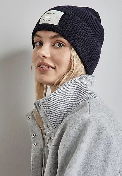 STREET ONE Strickmütze, Aufnäher mit Schriftzug günstig online kaufen