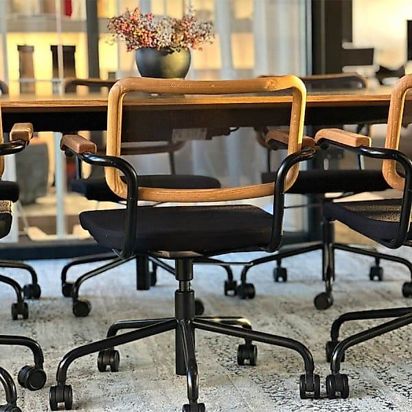 THONET Drehsessel S 64 SPVNDR Drehsessel mit Armlehnen | Sitz gepolstert | günstig online kaufen