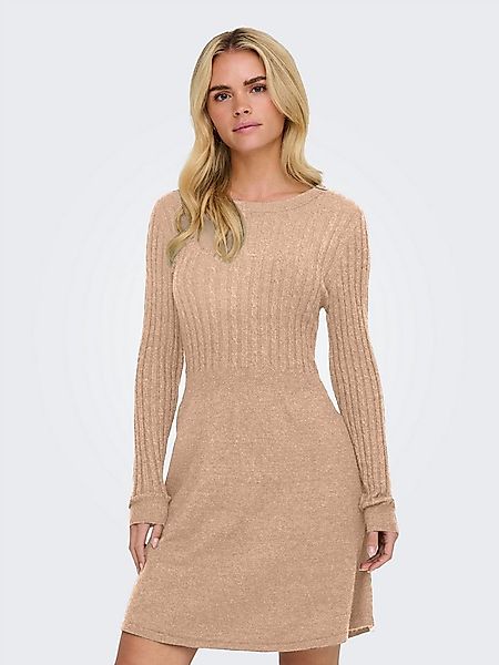 ONLY Strickkleid ONLFIA LS CABLE DRESS KNT tailliert und mit dezentem Zopfs günstig online kaufen