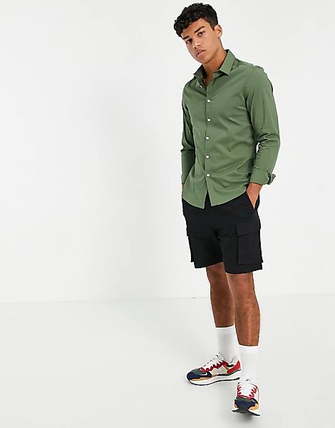 ASOS DESIGN – Schmales, elegantes Hemd in Khaki-Grün günstig online kaufen