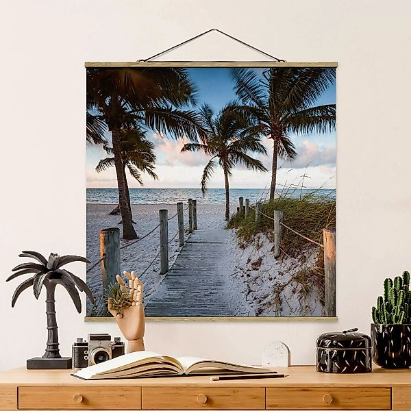 Stoffbild mit Posterleisten Palmen am Steg zum Meer günstig online kaufen