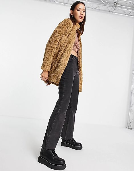 Vero Moda – Hochgeschlossener Mantel aus Teddyfell in Kamelbraun günstig online kaufen