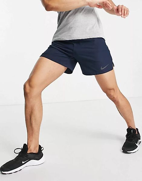 Nike – Pro Training – Shorts in Marineblau günstig online kaufen