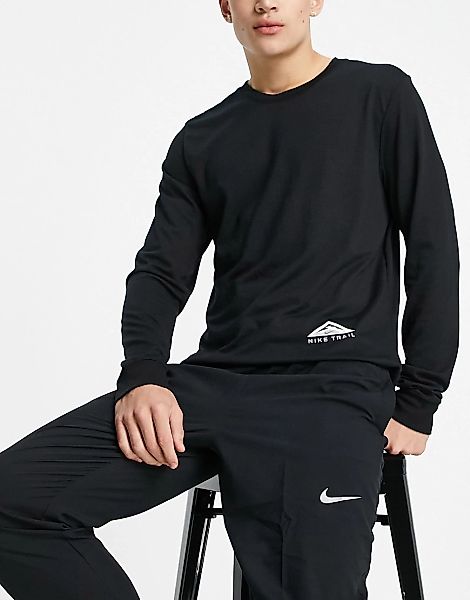 Nike Running – Trail Running – Langärmliges Shirt in Schwarz günstig online kaufen