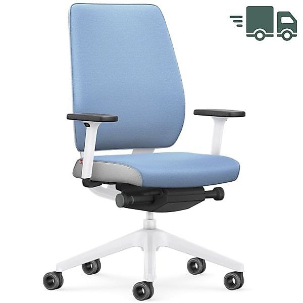 Interstuhl JOYCE INTERIOR Edition Bürostuhl | Polsterrücken | Hellblau günstig online kaufen