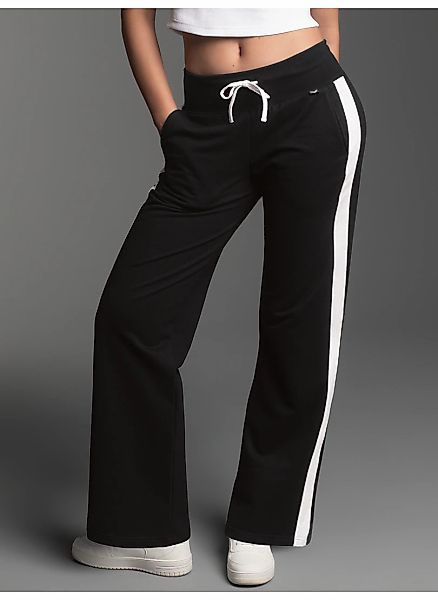 Trigema Jerseyhose "TRIGEMA Jogginghose mit kontrastfarbigen Elementen" günstig online kaufen