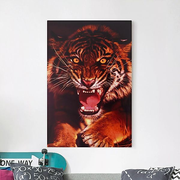 Leinwandbild Tiere - Hochformat Wilder Tiger günstig online kaufen