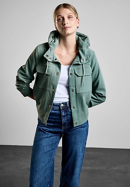 STREET ONE Kurzjacke, mit Kapuze, in angenehmen Materialmix günstig online kaufen