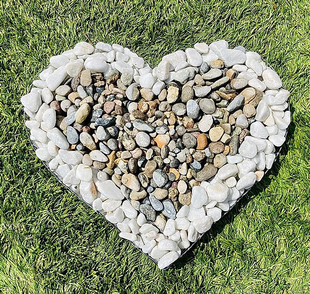 Gartenwelt Riegelsberger Gartenfigur Herz Gitter Grabschmuck günstig online kaufen