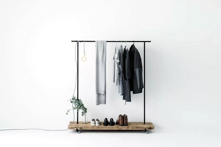 Kleiderstange Altholz 01 L 150 x 40 x 160 schwarz günstig online kaufen