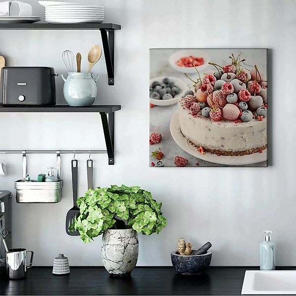 Bricoflor Bild Mit Torte Beeren Leinwand Bild In Rosa Ideal Für Küchen Und günstig online kaufen