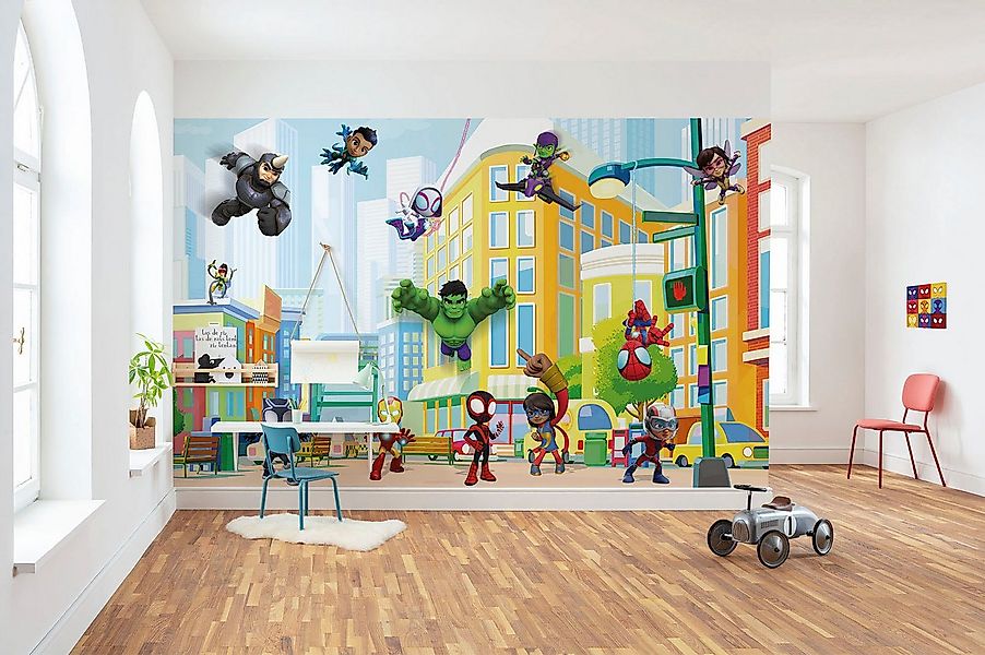 Komar Fototapete Digitaldruck Vlies - Spidey Sightseeing Tour with Friends, günstig online kaufen