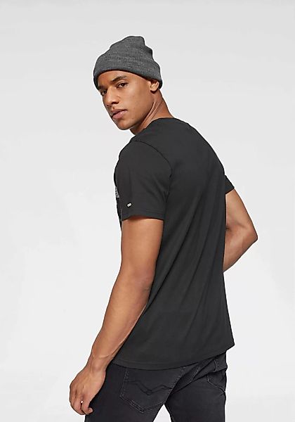 Bruno Banani T-Shirt, kurzärmelig, schmal geschnitten, Rundhalsausschnitt günstig online kaufen