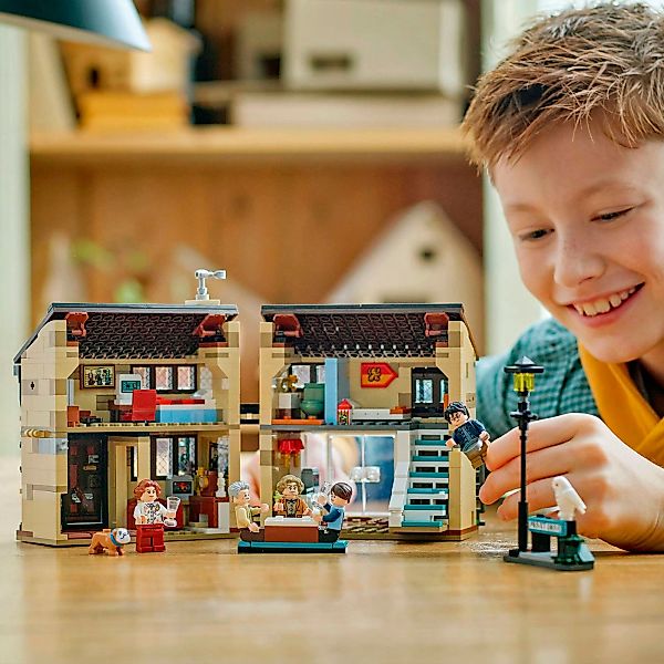 LEGO® Ligusterweg: Tante Magdas Besuch (76451), günstig online kaufen