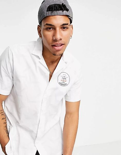 Farah X SoccerBible – Croke – Hemd in Weiß-Mehrfarbig günstig online kaufen