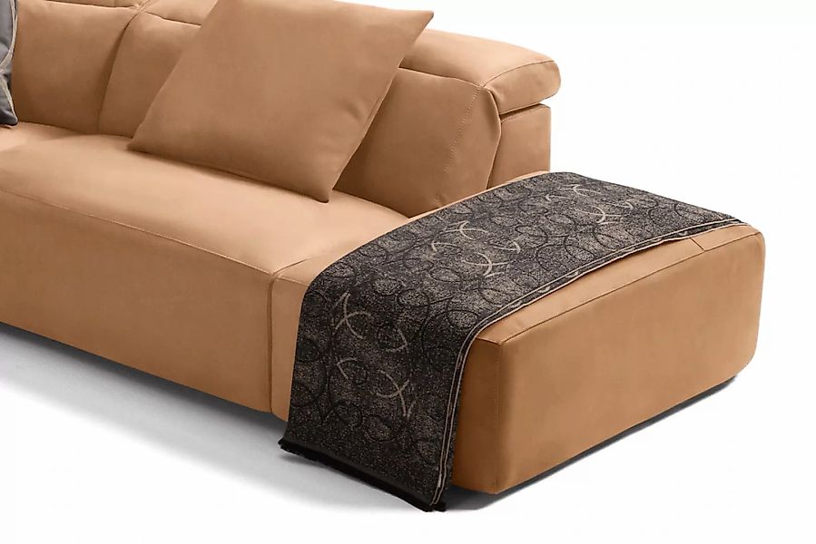 Egoitaliano Ecksofa »Beverly, extravangantes Designsofa mit erstklassigem S günstig online kaufen