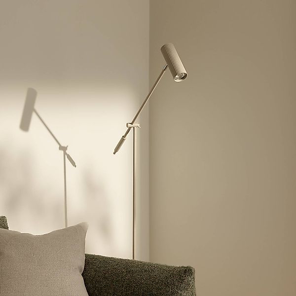 Globen Lighting Stehleuchte Hubble READ, beige, Metall günstig online kaufen