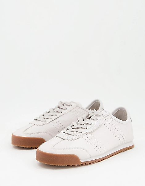 Lacoste – Ascenta – Weiße Sneaker zum Schnüren günstig online kaufen