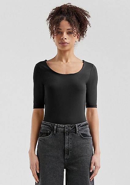 QS Kurzarmshirt T-Shirt Schmal geschnittenes T-Shirt mit großem Ausschnitt günstig online kaufen