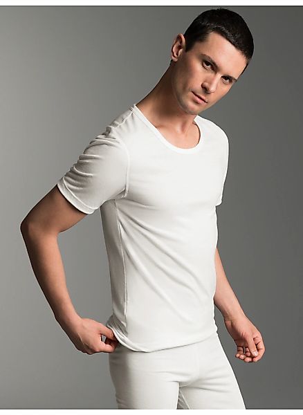 Trigema Funktionsshirt "TRIGEMA T-Shirt aus Merinowolle" 1 Stk. günstig online kaufen