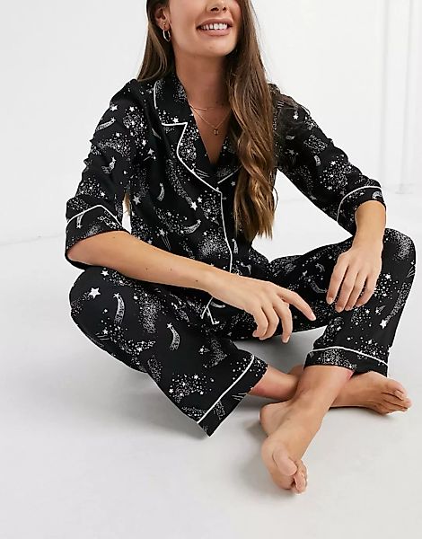ASOS DESIGN – Schwarzer Pyjama mit Sternenprint aus 100% Modal, Hemd und ge günstig online kaufen