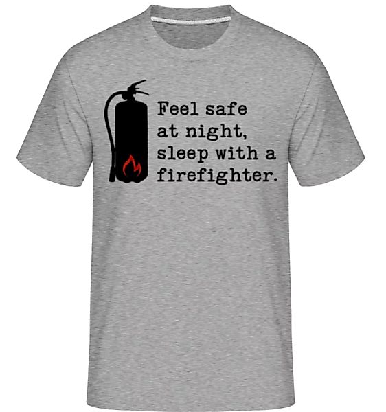 Sleep With A Firefighter · Shirtinator Männer T-Shirt günstig online kaufen